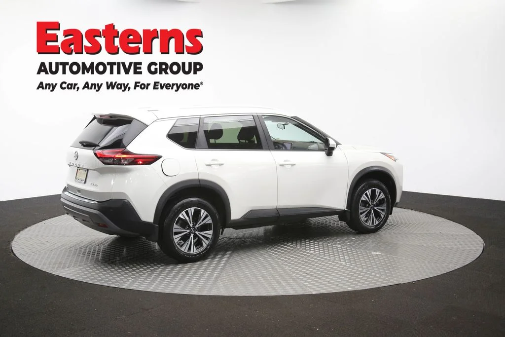 Used 2023 White Nissan SV image 45