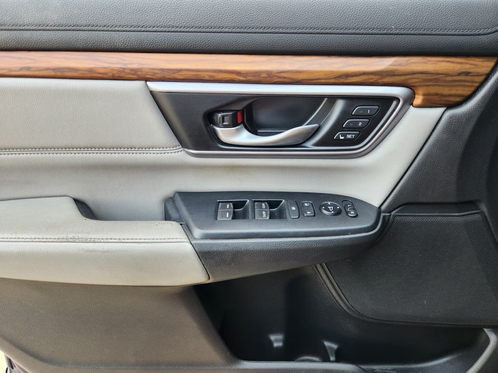 Used 2018  Honda EX-L image 23