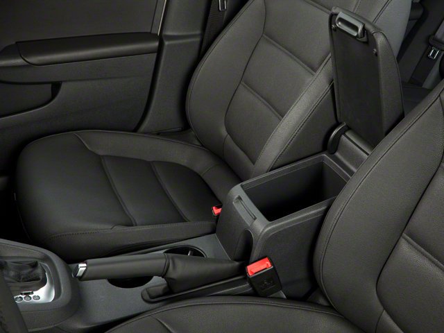 Used 2013 Black Volkswagen TDI w/Premium/Nav image 16