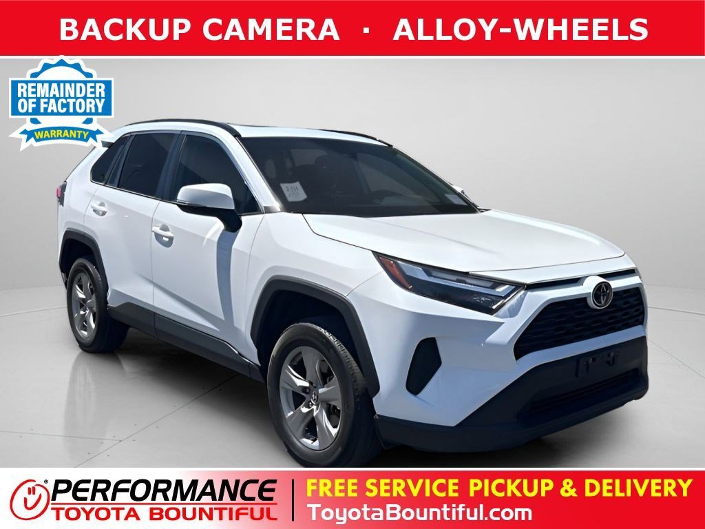 2024 Toyota RAV4 XLE AWD's photo