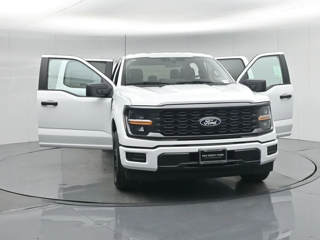 New 2026 Oxford White Ford STX image 25