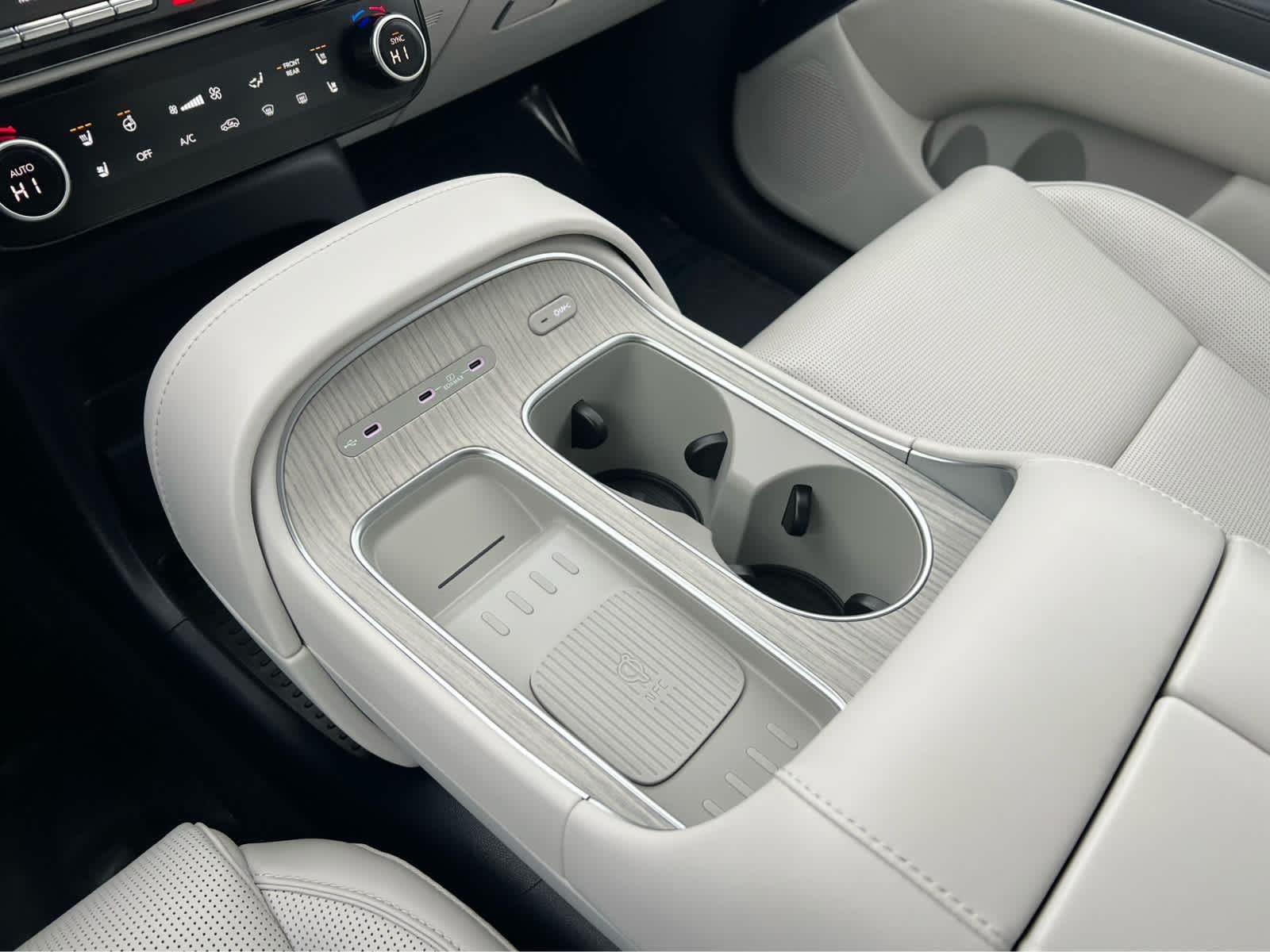 2026 Hyundai Palisade Calligraphy - Photo 38