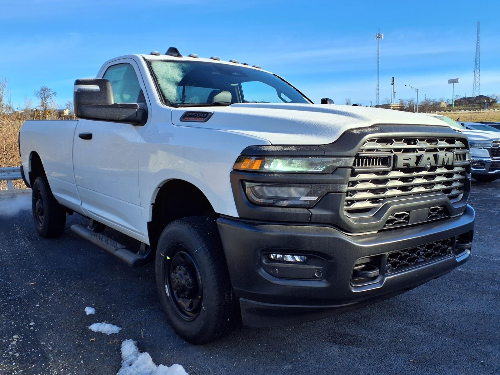 New 2026 Bright White Clear-Coat Exterior Paint RAM Tradesman image 2