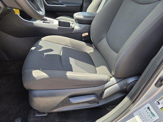 Used 2025 Silver Sky Metallic Toyota LE image 12