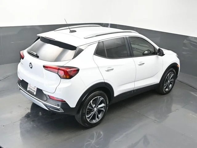 2020 Buick Encore GX Essence | CarEdge | CarEdge