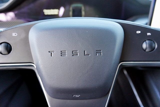 Used 2022 Black Tesla Plaid image 41