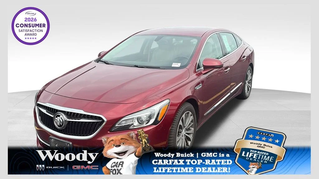 2017 Buick LaCrosse Essence's photo