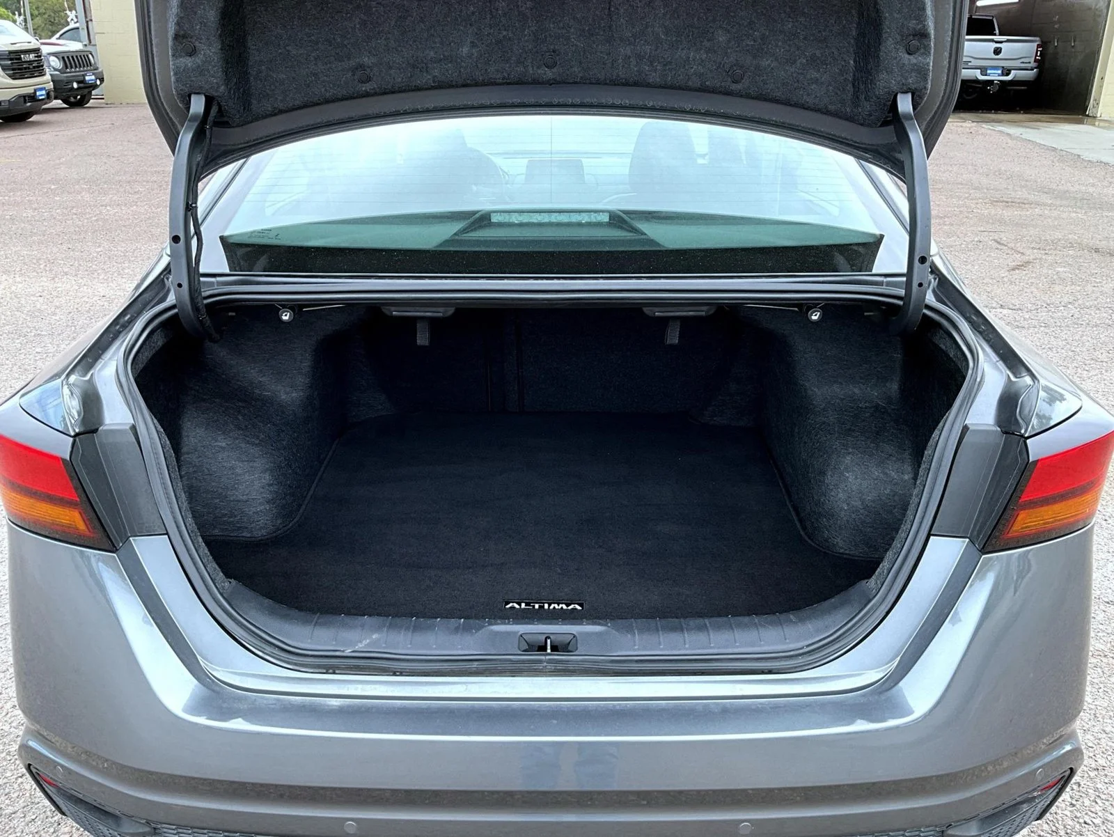 Certified Used 2025 Gray Nissan 2.5 SV image 9