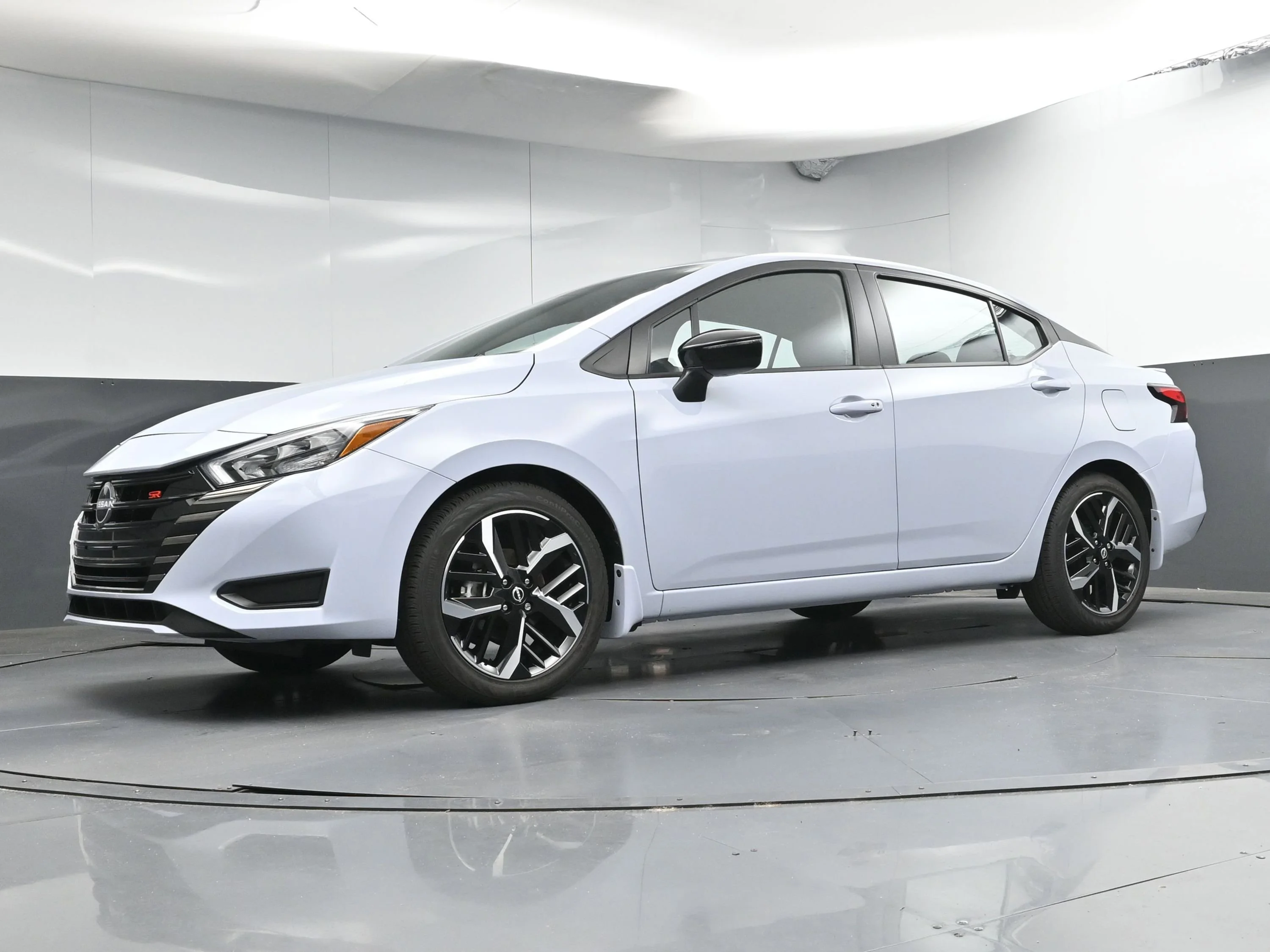 Certified Used 2025 Gray Sky Pearl Nissan SR image 20