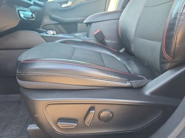 Used 2023 White Ford ST-Line Select image 30