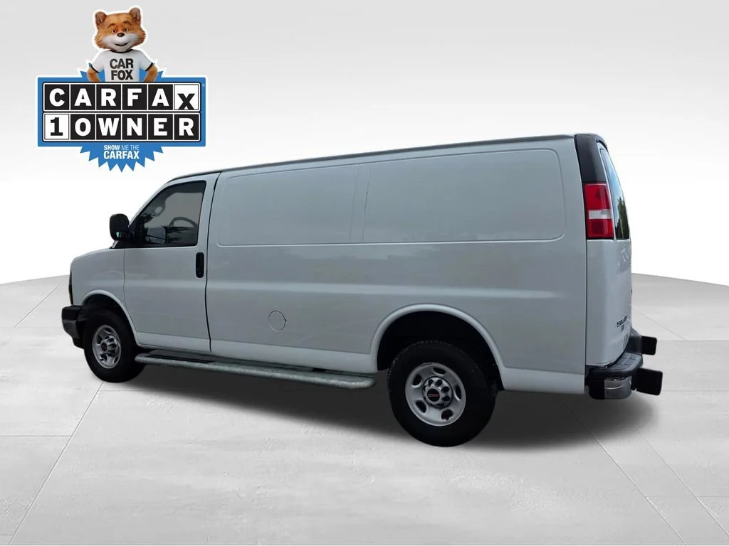 Used 2024 Summit White GMC Work Van image 5