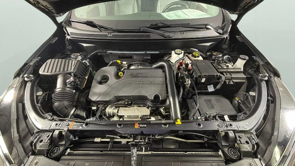 Used 2022 Iron Gray Metallic Chevrolet LS image 34