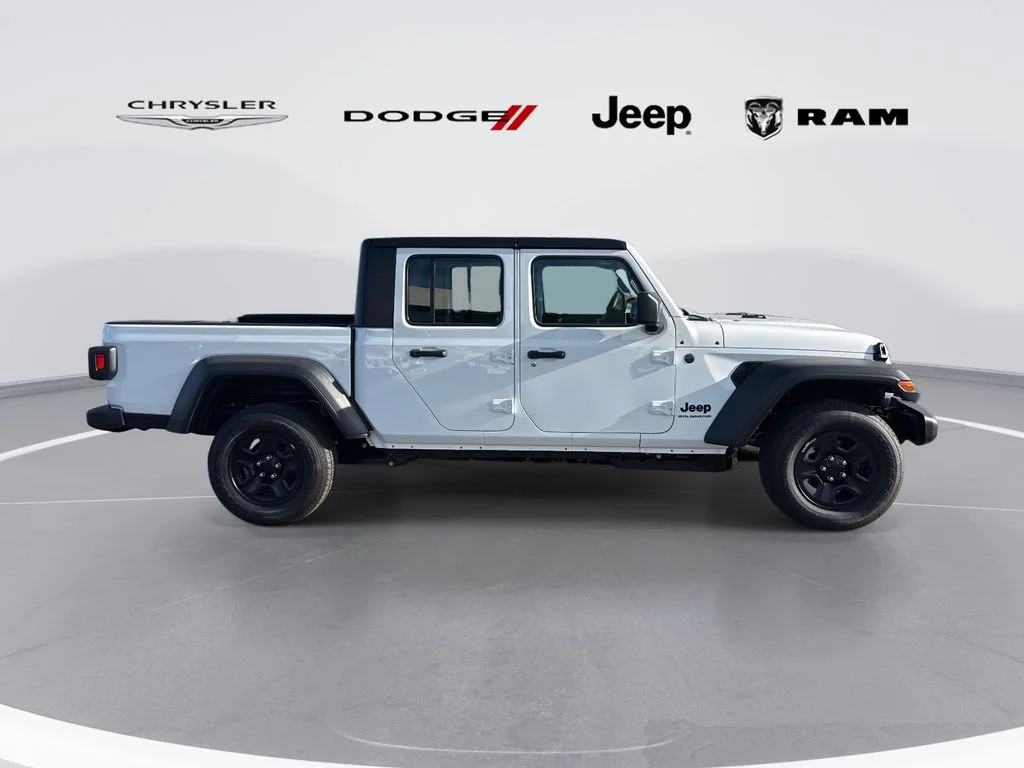 New 2026 White Jeep Sport image 2