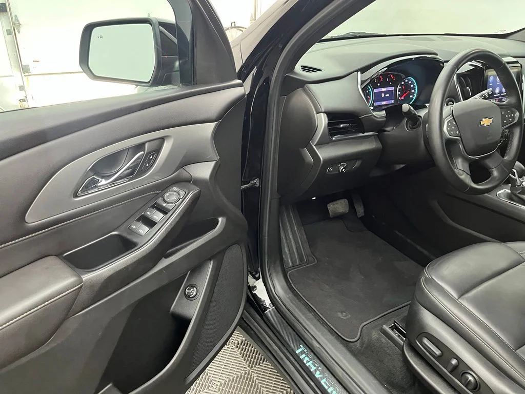 Used 2023 Black Chevrolet LT Leather image 17