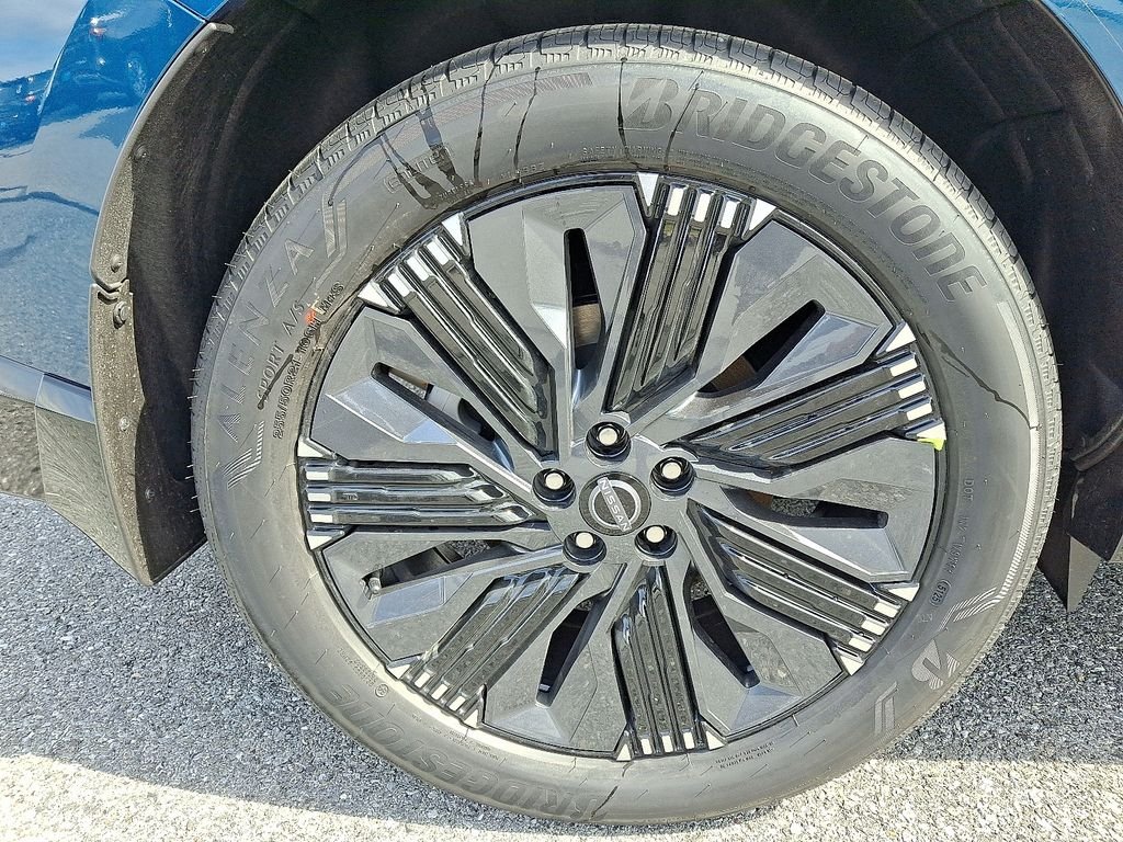 New 2026 Blue Nissan Platinum image 5