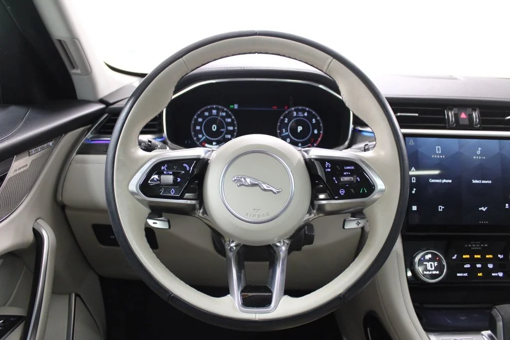 Used 2023 White Jaguar P250 S image 19