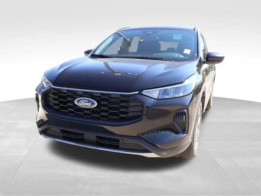 Certified Used 2026 Black Metallic Ford ST-Line image 3