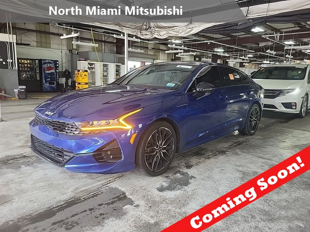 2022 Kia Optima GT FWD's photo