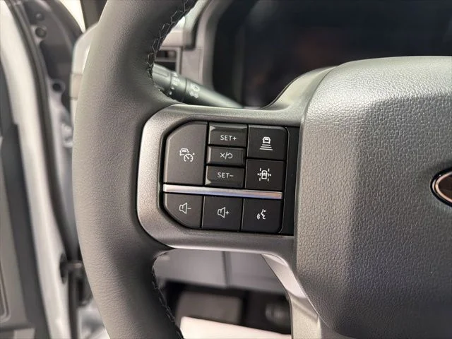 New 2026 Oxford White Ford XLT image 16