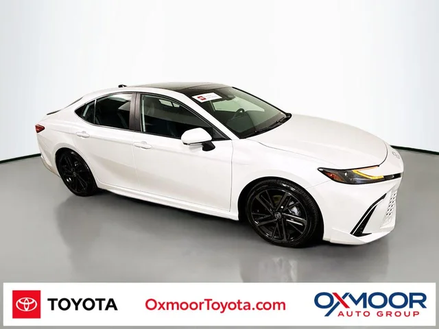 2025 Toyota Camry Hybrid XSE
