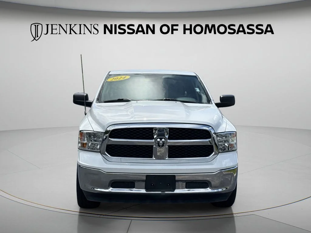 Used 2024 White Ram SLT image 3