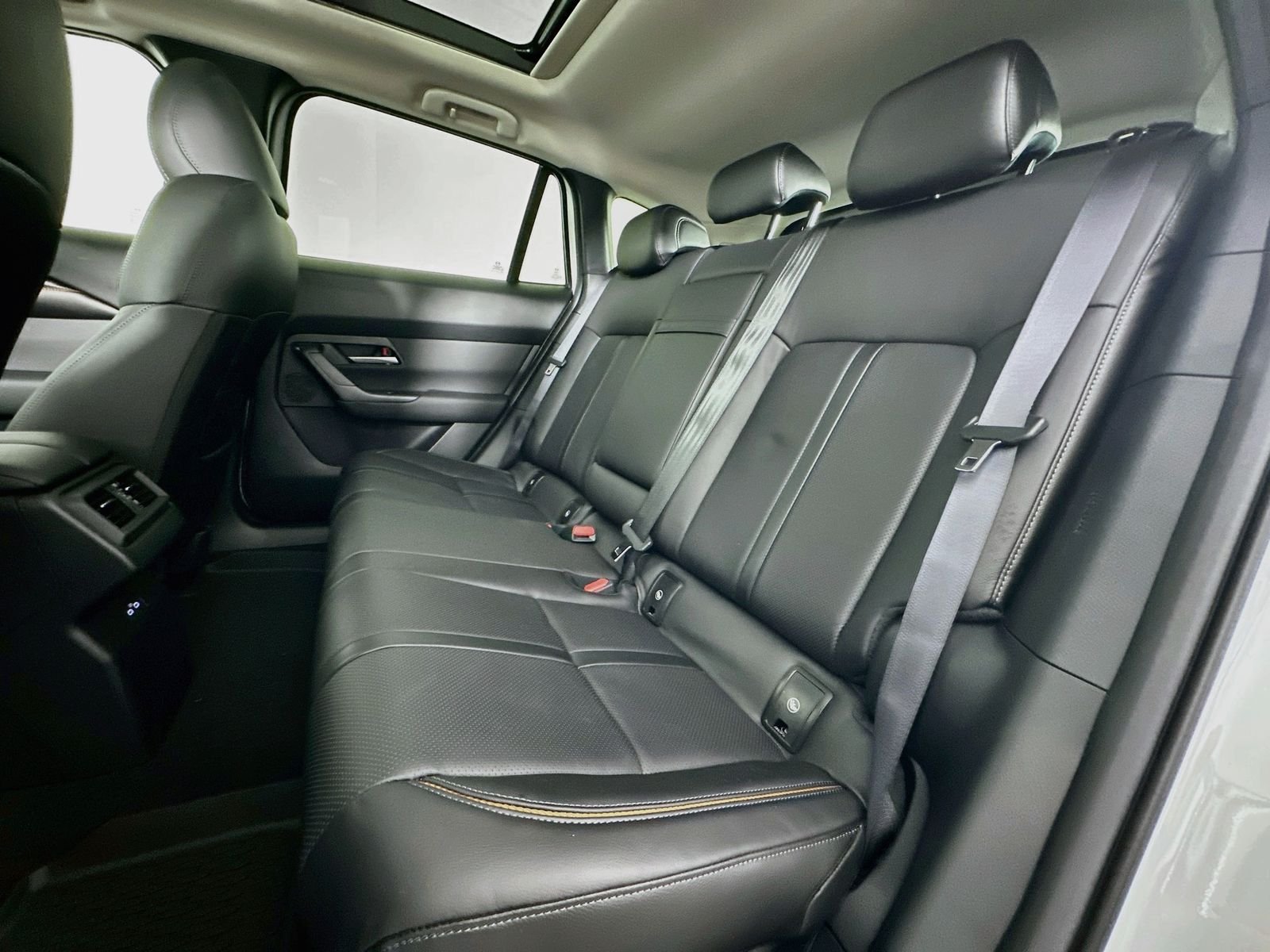 New 2026 Wind Chill Pearl Mazda Premium AWD image 26