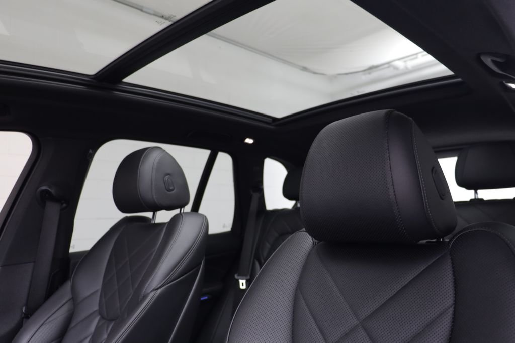 2023 BMW X5 45e - Photo 12