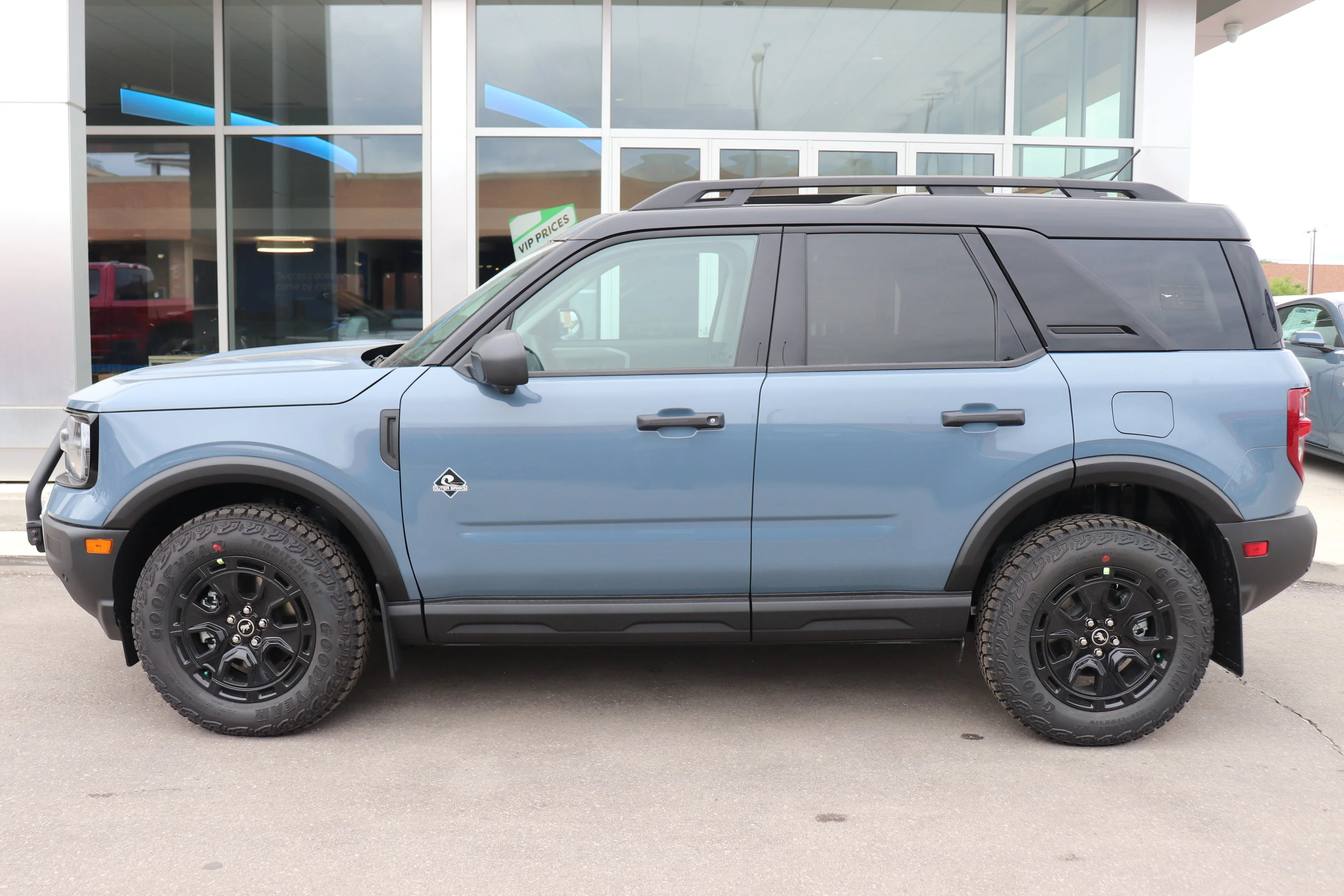 New 2026 AZURE GREY METALLIC TRI-COAT Ford Outer Banks image 3