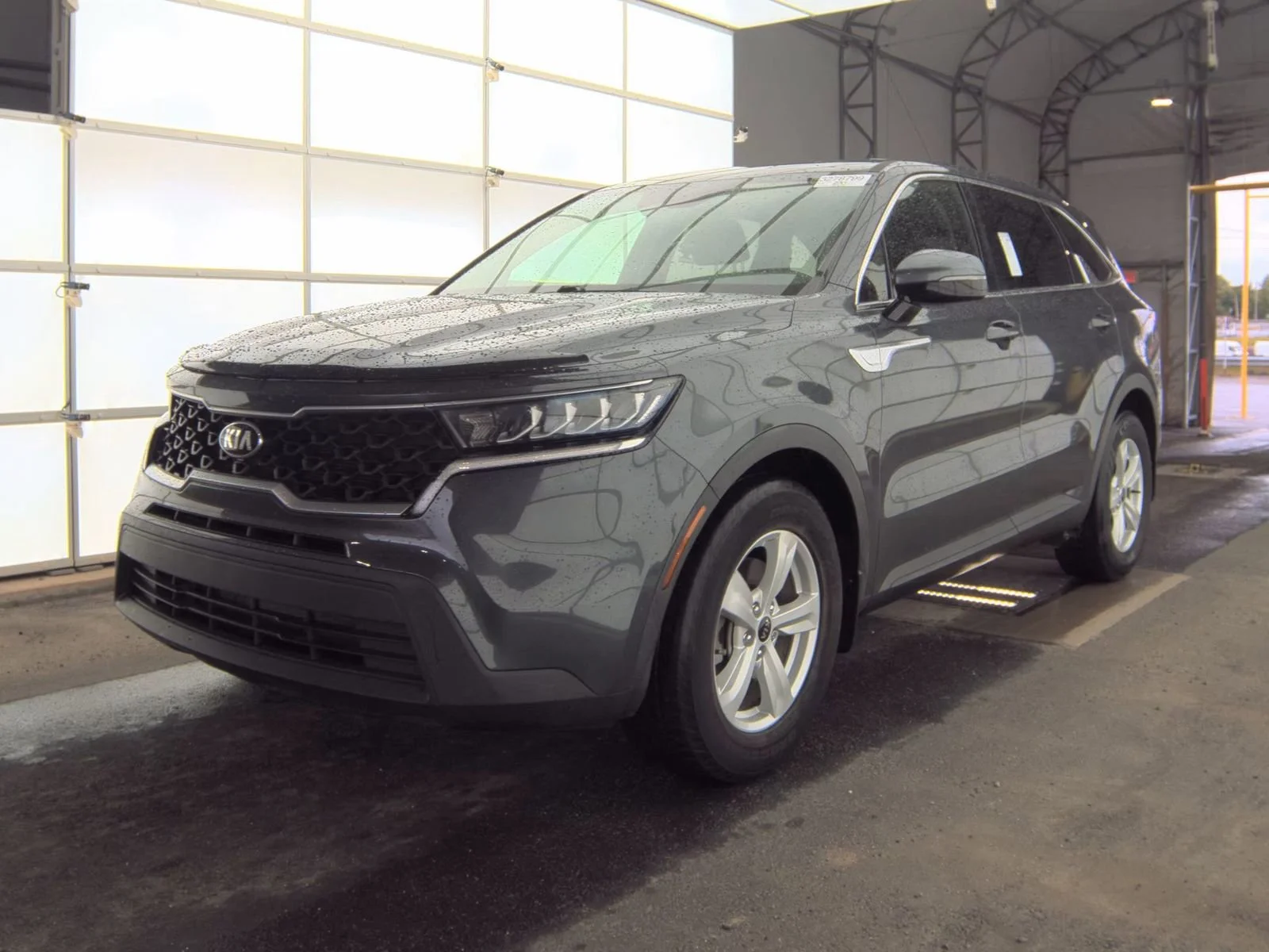2021 Kia Sorento LX AT's photo