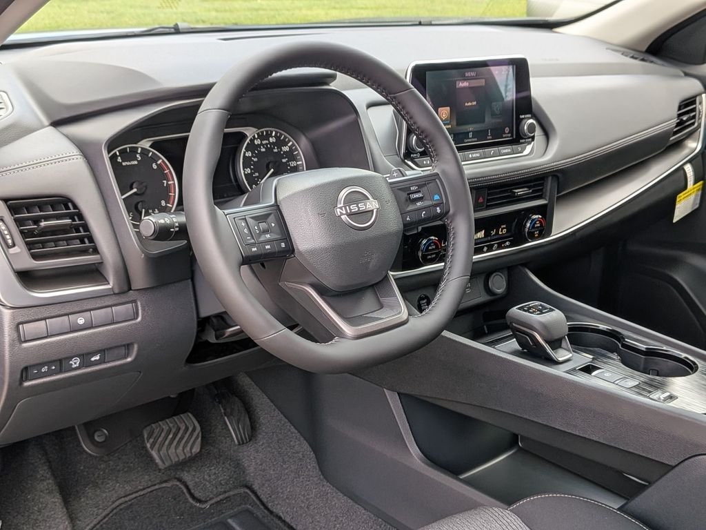 New 2026 Boulder Gray Pearl Nissan SV image 33