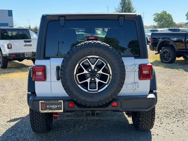 New 2026 Bright White Clear-Coat Exterior Paint Jeep Rubicon image 10