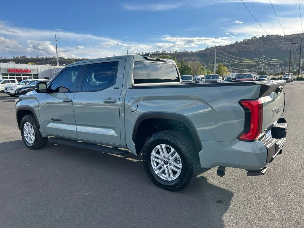 Used 2025 Lunar Toyota SR5 image 9
