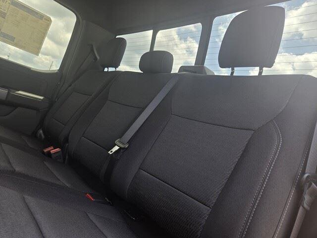 New 2026 Carbonized Gray Metallic Ford XLT image 27