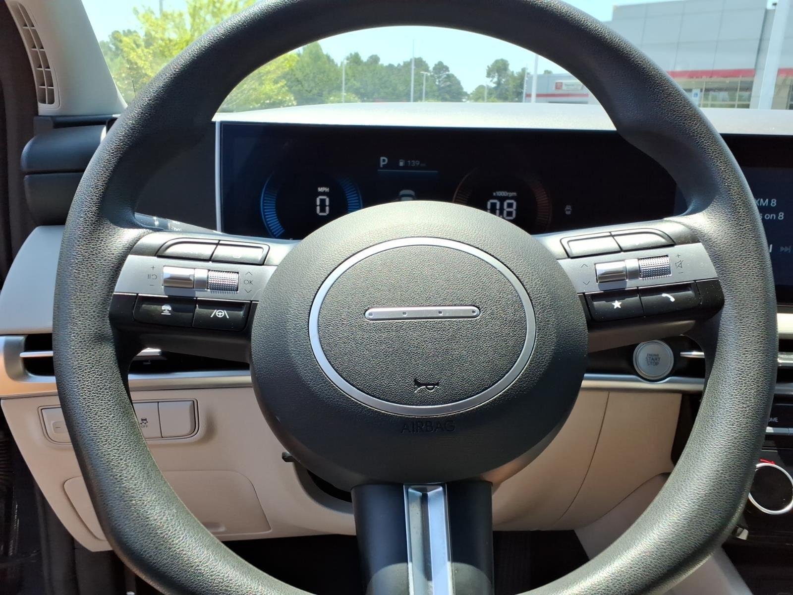 Used 2025 Atlantis Blue Hyundai SEL image 27