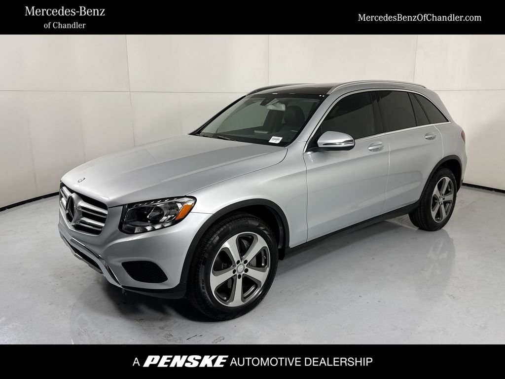 2016 Mercedes-Benz GLC GLC300's photo