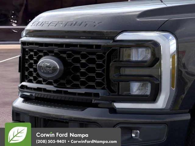 New 2026 Agate Black Metallic Ford XLT image 17