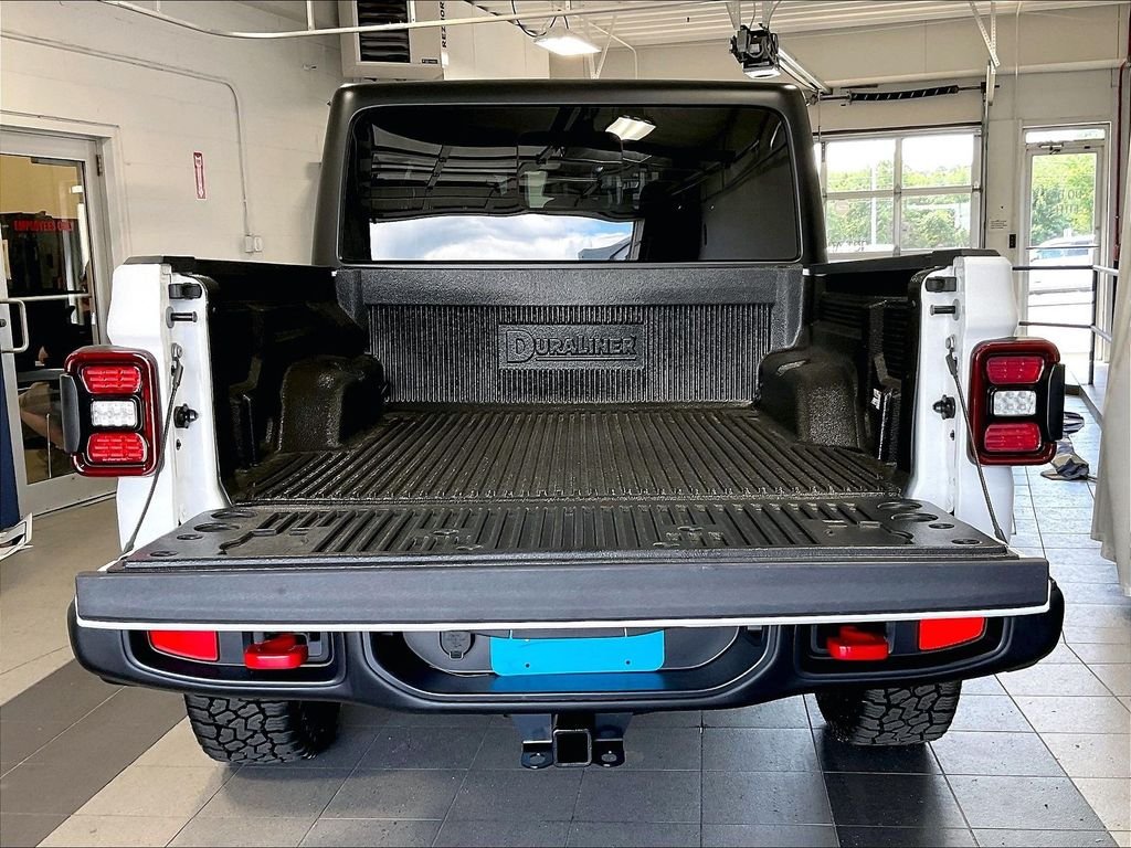 Used 2026 White Jeep Rubicon image 30