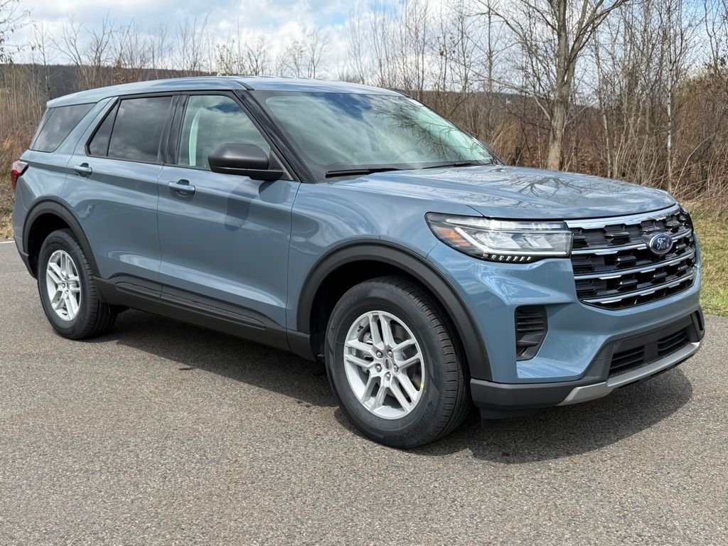 2026 Ford Explorer Active 4WD's photo