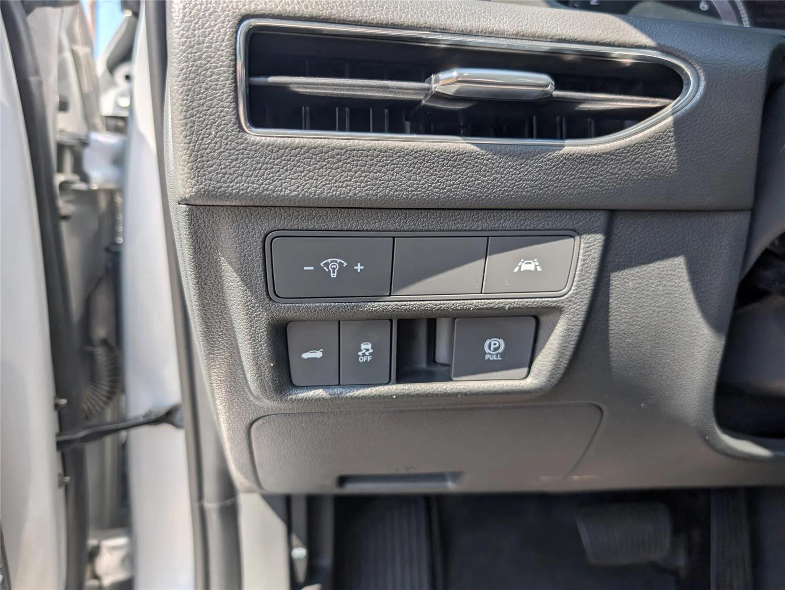 Used 2023 Curated Silver Hyundai SEL image 62