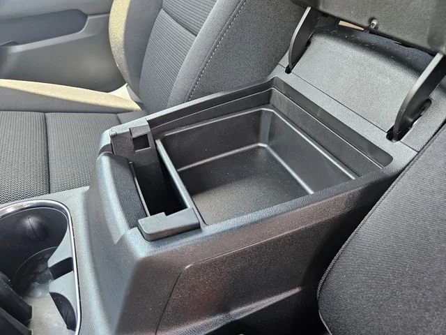 New 2026 Summit White GMC Elevation image 26