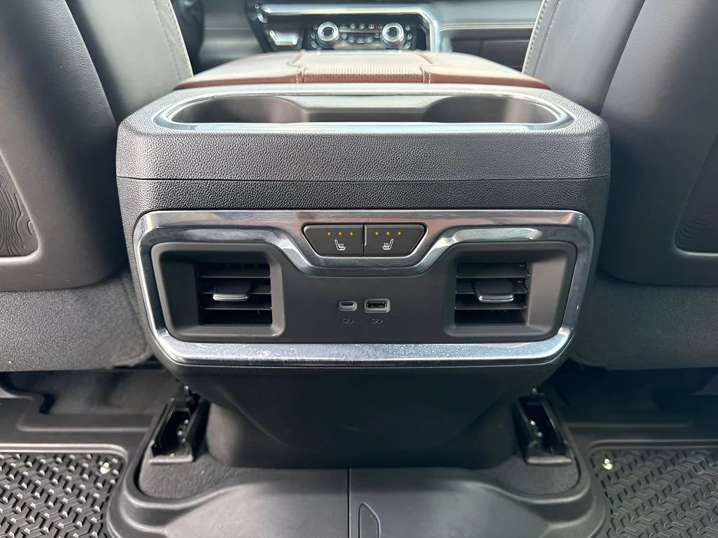 Used 2024 Onyx Black GMC Denali Ultimate image 15