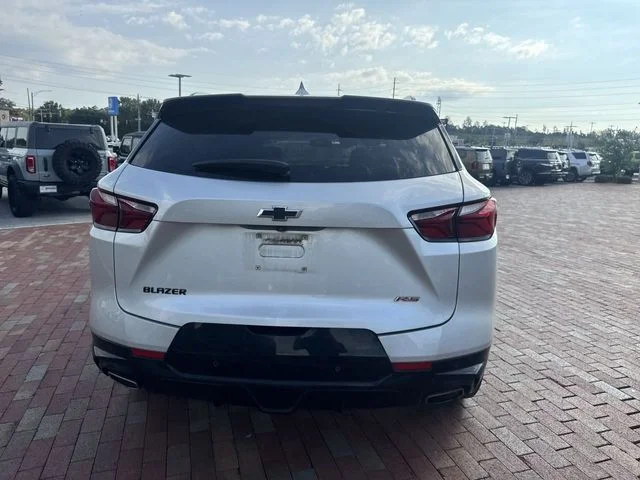 Used 2021 Silver Chevrolet RS image 13