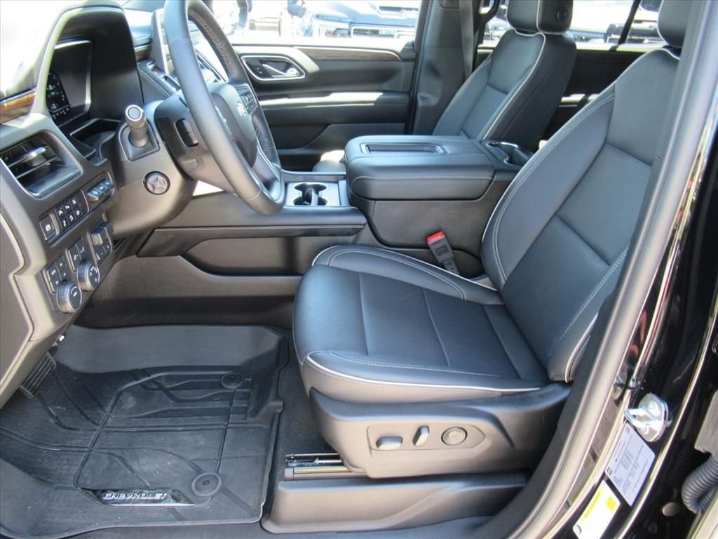 Used 2024 Black Chevrolet Premier image 14
