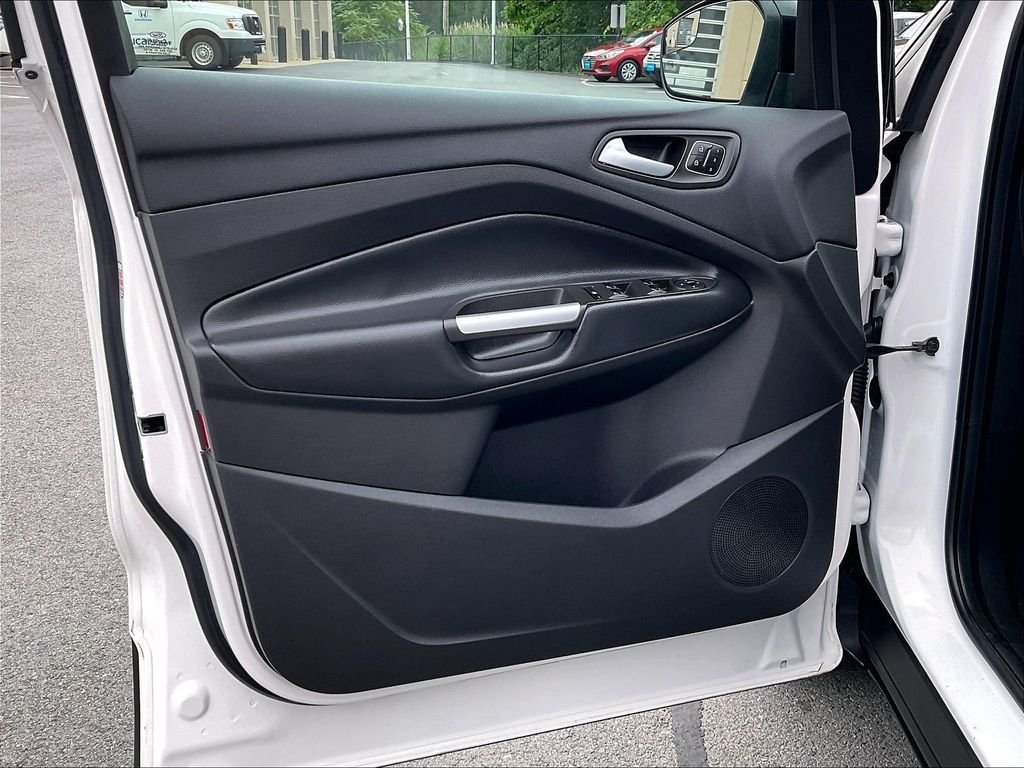 Used 2019 White Ford Titanium image 9
