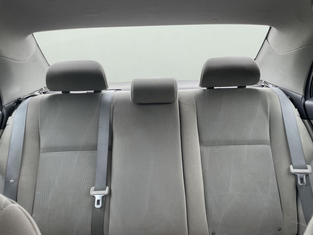 Used 2011 Gray Toyota LE image 19