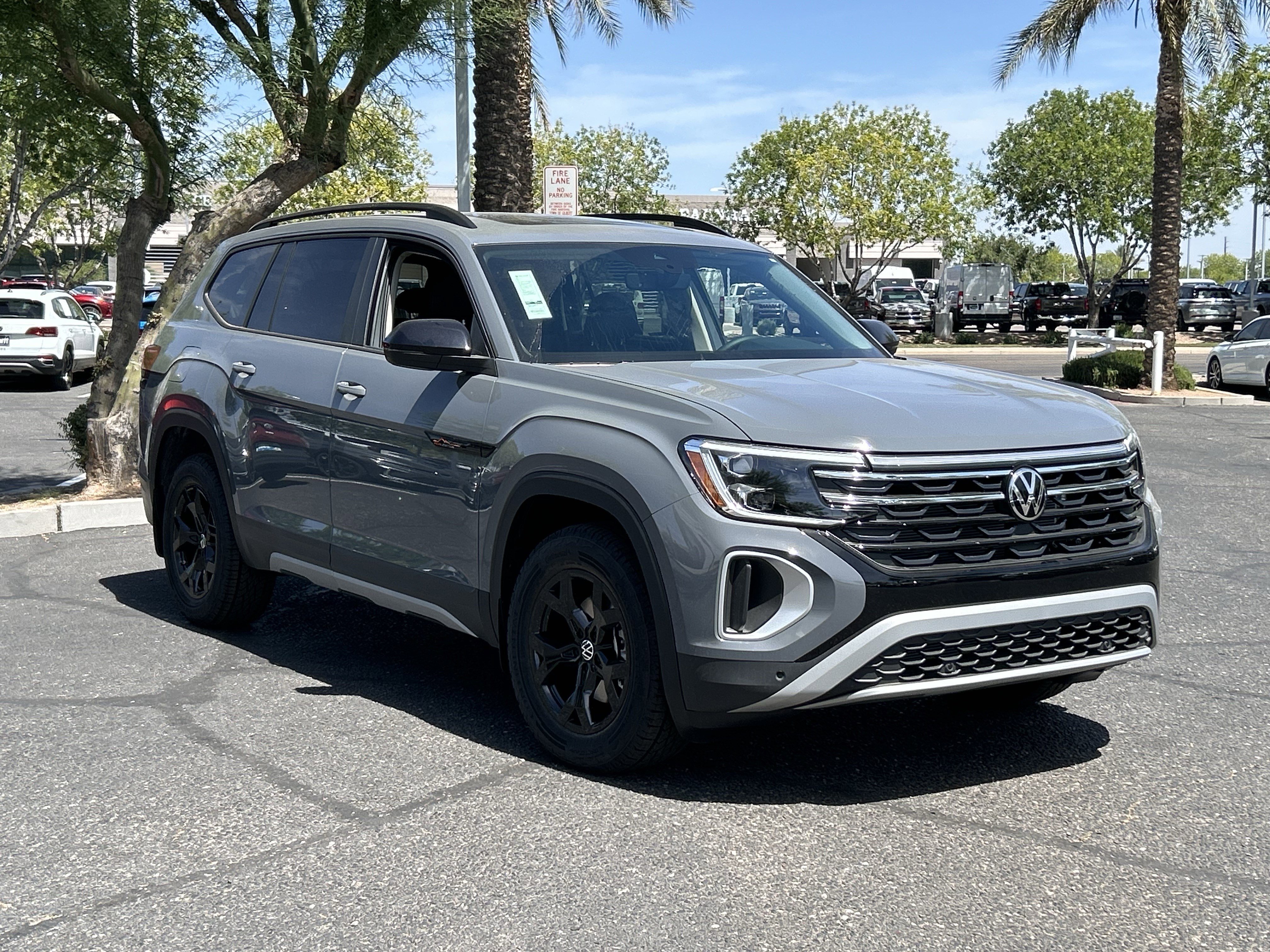 New 2026 Pure Gray Volkswagen 2.0T Peak Edition image 4