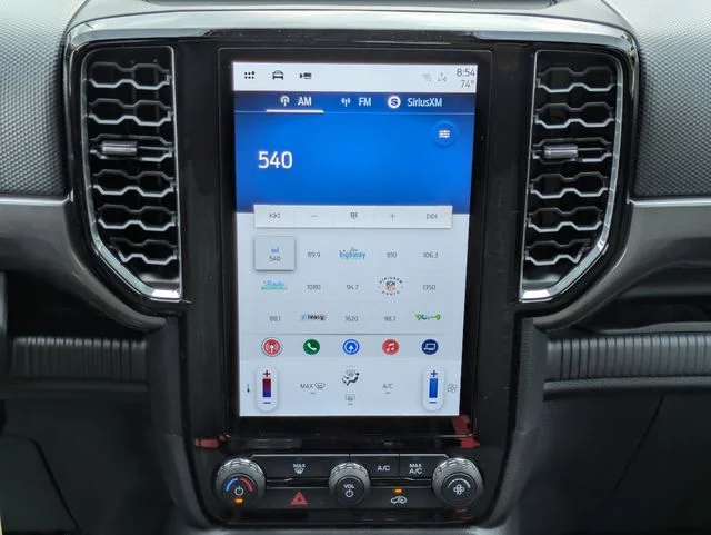 New 2026 Desert Sand Ford XLT image 18
