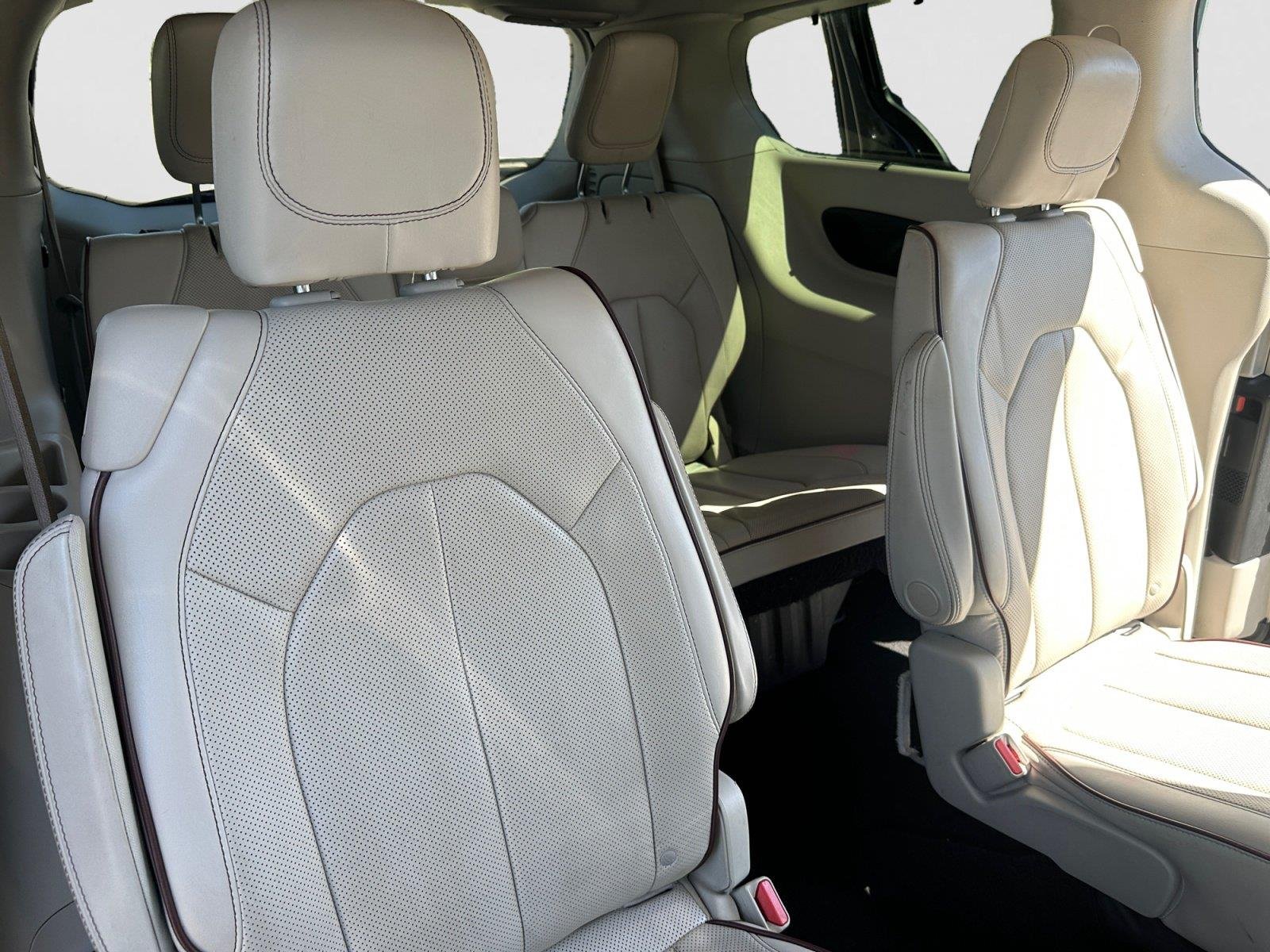 2017 Chrysler Pacifica Limited - Photo 21