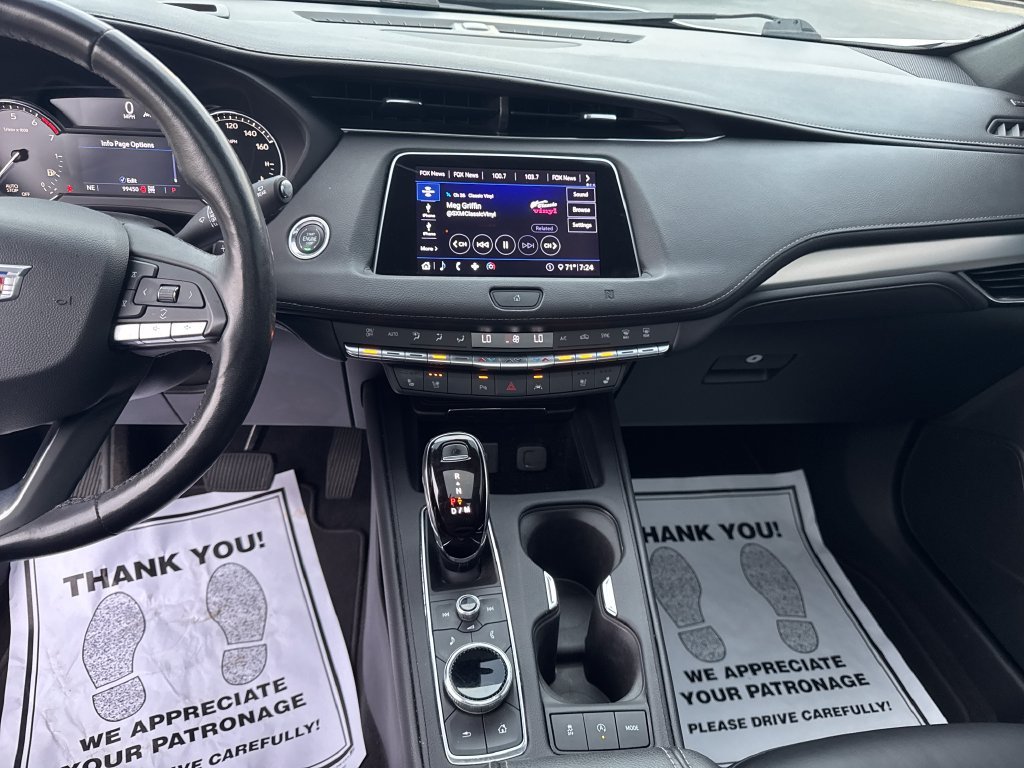Used 2020 White Cadillac Premium Luxury image 21