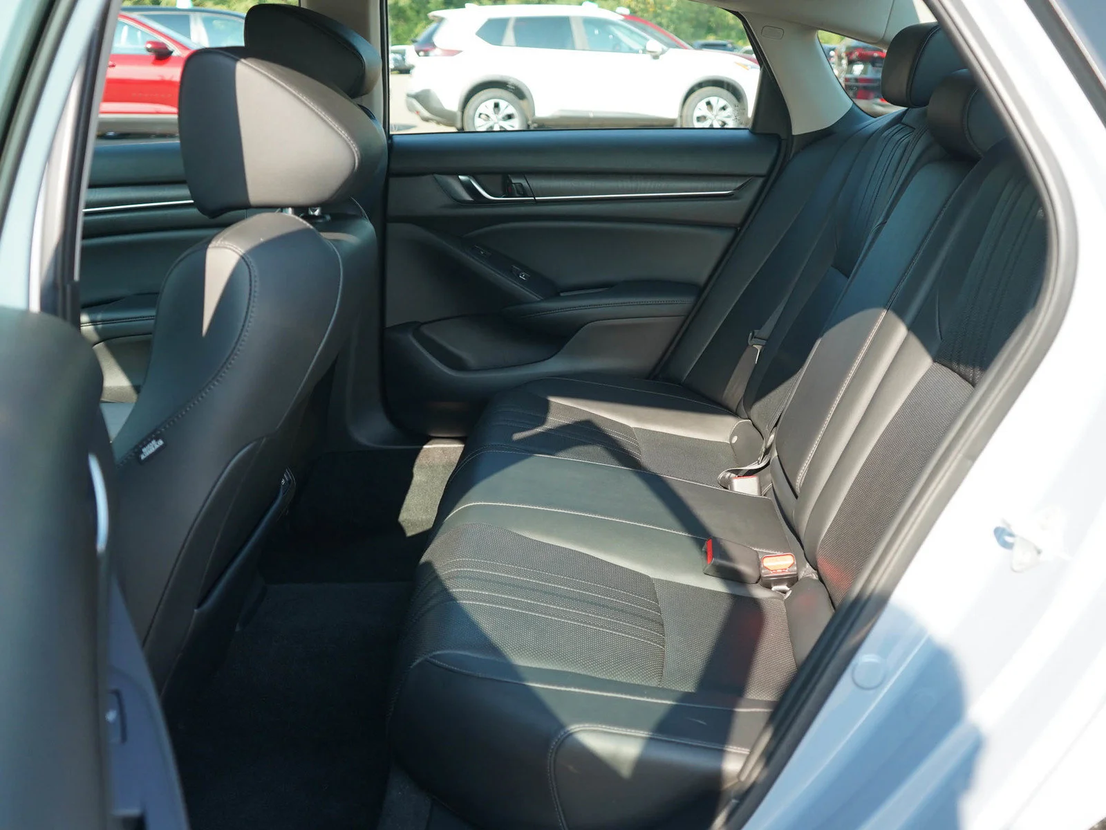 Used 2022 Gray Honda Touring 2.0T Auto image 17